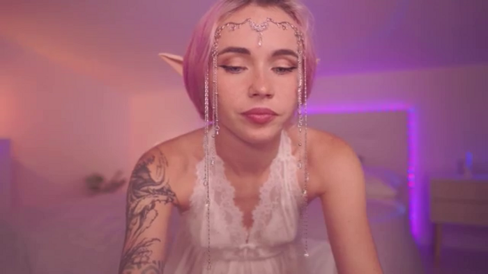 Sarah_Pink