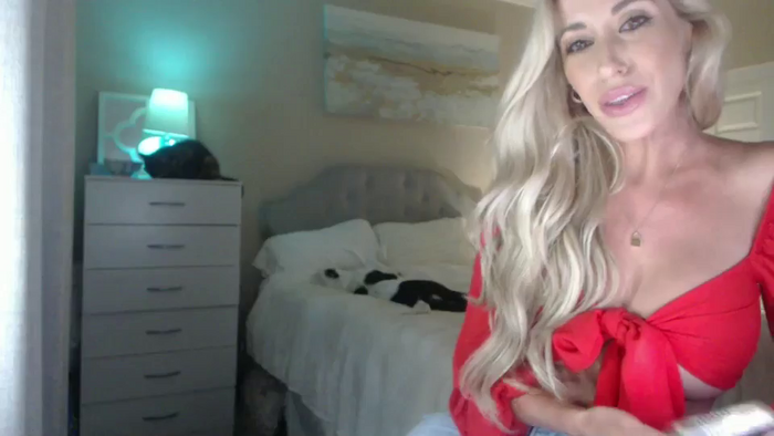 Queen_bambii