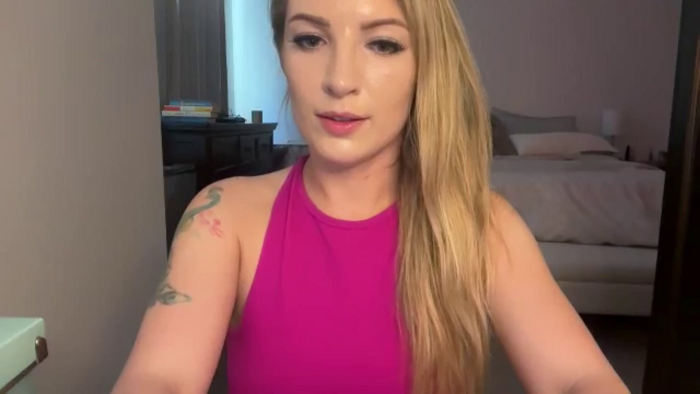 Alexxi_Riley