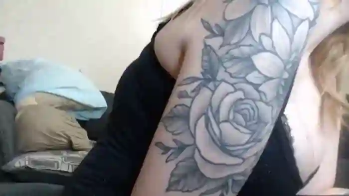 2024/07/07/mfc-sofieyoungxxx-11-59-04