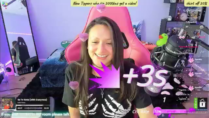 Alyx_Singer