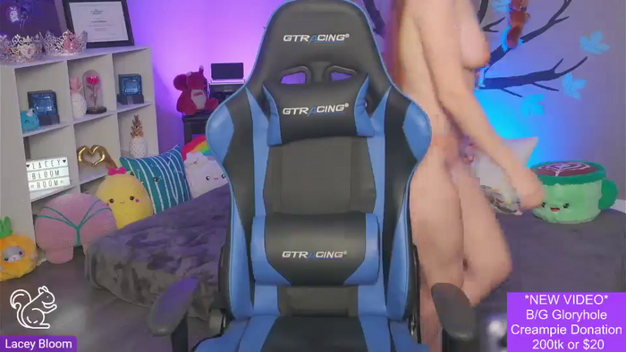 LaceyBloom
