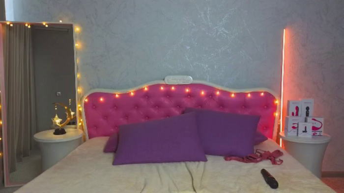 ArianaPetite