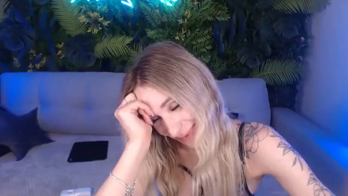 Horny_Blond