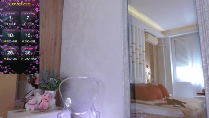 Lexy_Angell