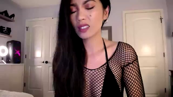 AsianLuv_4U