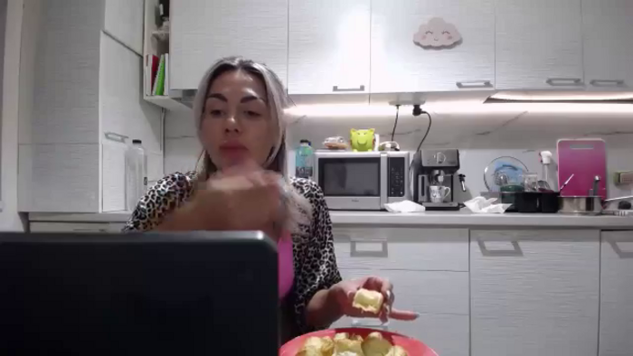 BlondeeFairy