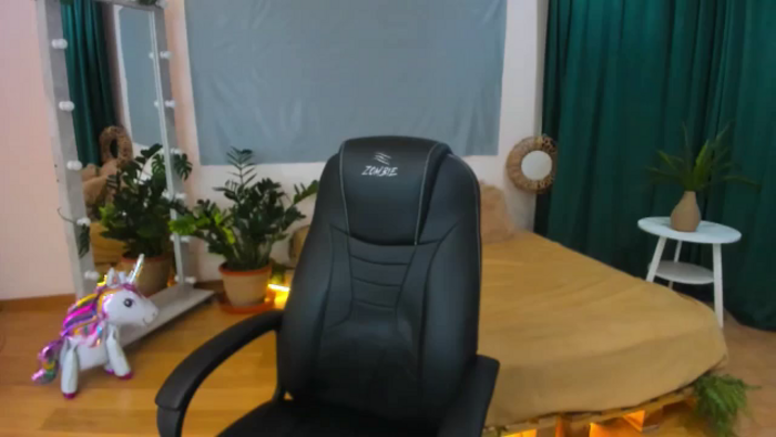 AdmireMyEyes