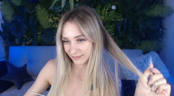 Horny_Blond