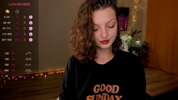 AliceQueeny