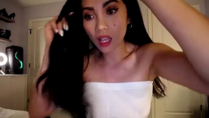 AsianLuv_4U
