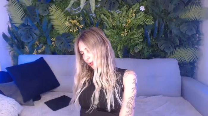 Horny_Blond