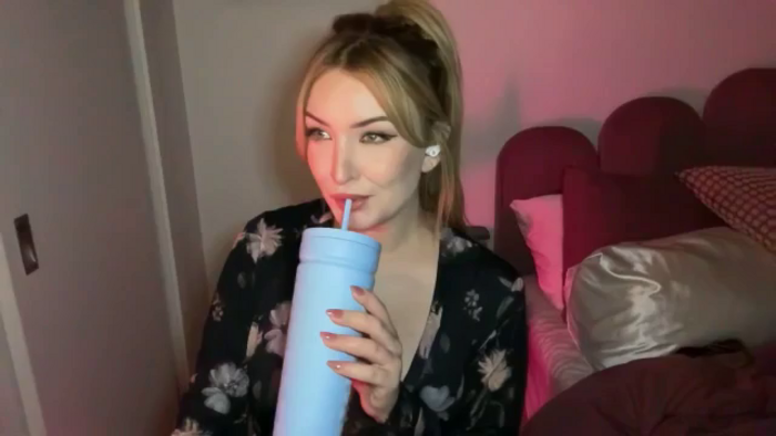 Pepsi_Girl