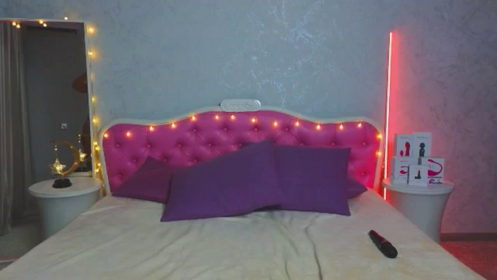 ArianaPetite