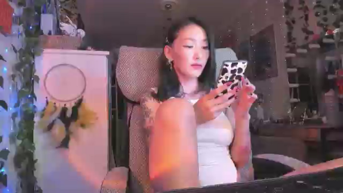KellyAsian