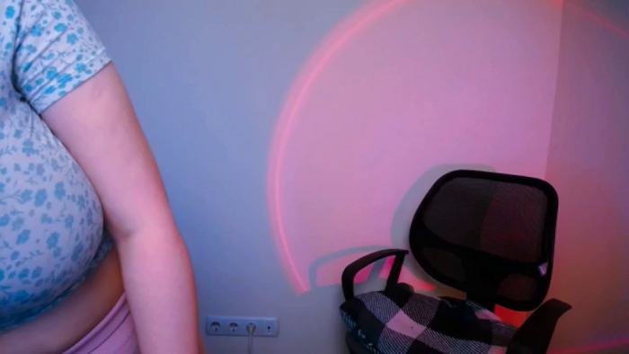 MeganFoxxi