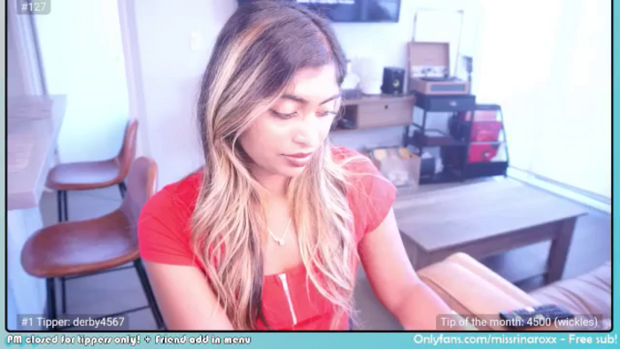 Missrinaroxx