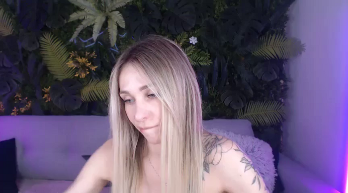 Horny_Blond