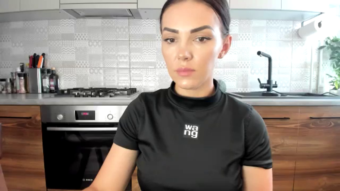 MissNelly_