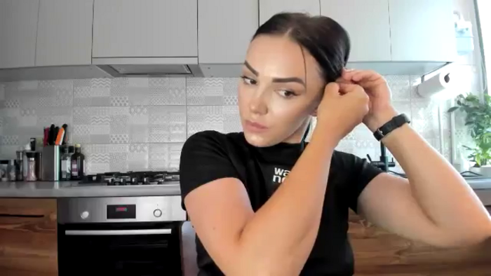 MissNelly_