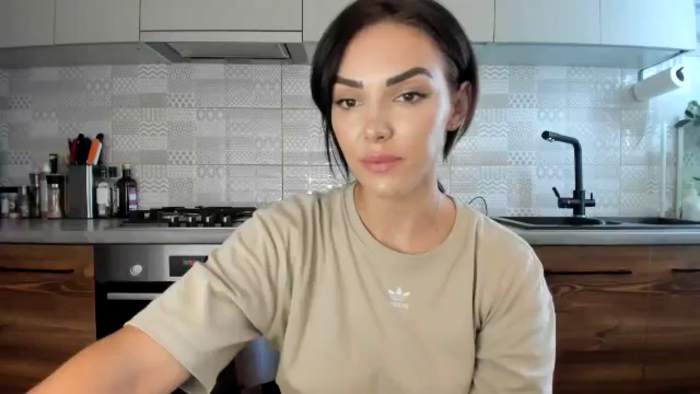 MissNelly_