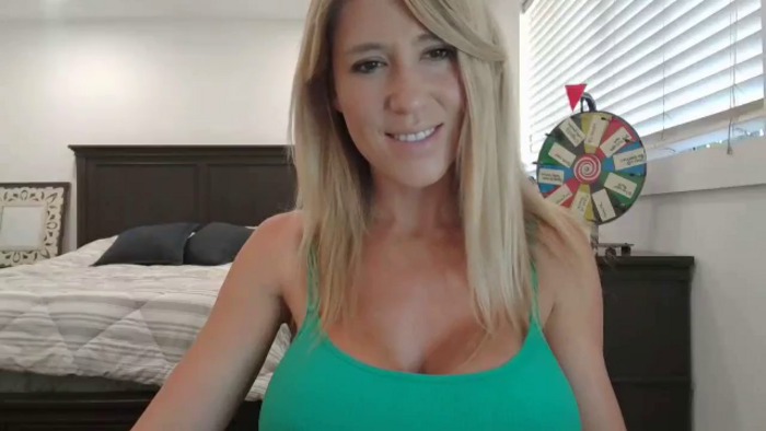 blond_milf