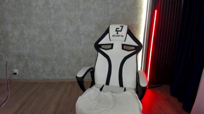 SeraVonDee