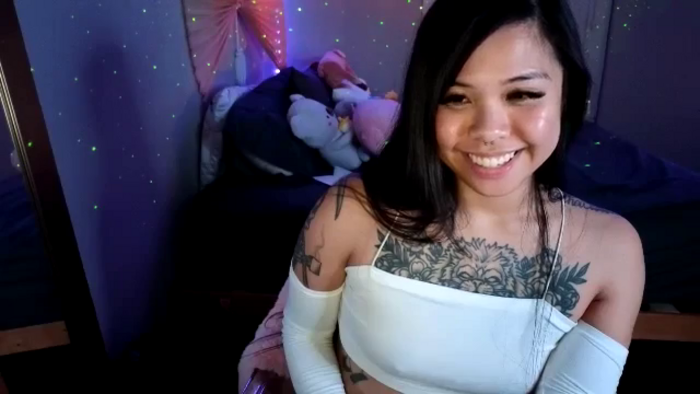 dolllface
