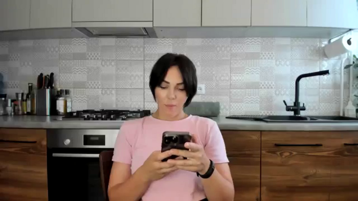 MissNelly_
