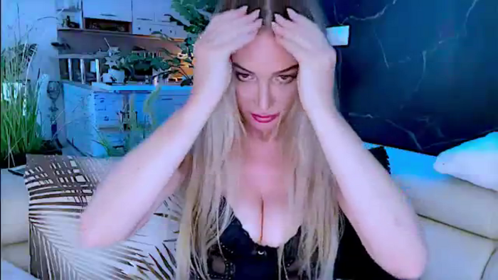 Diana_Doll