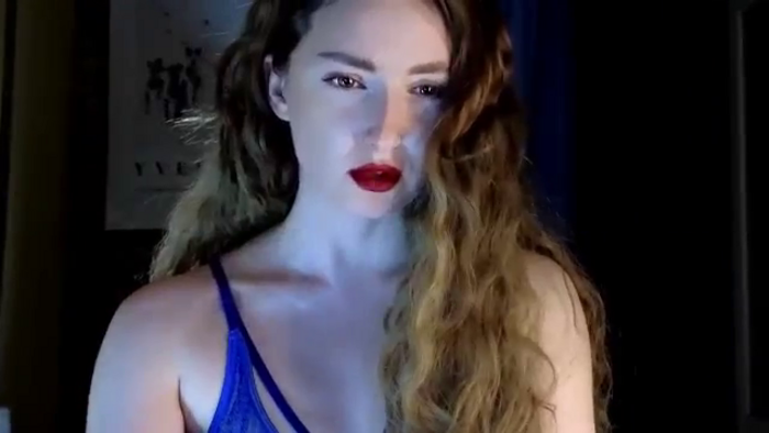 Red_Lips_Girl