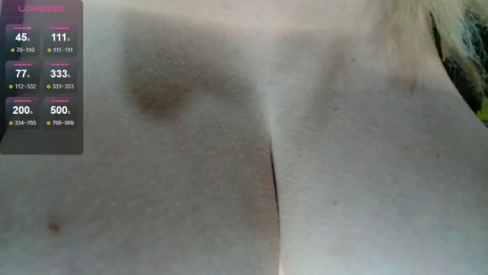 HornyMommy_