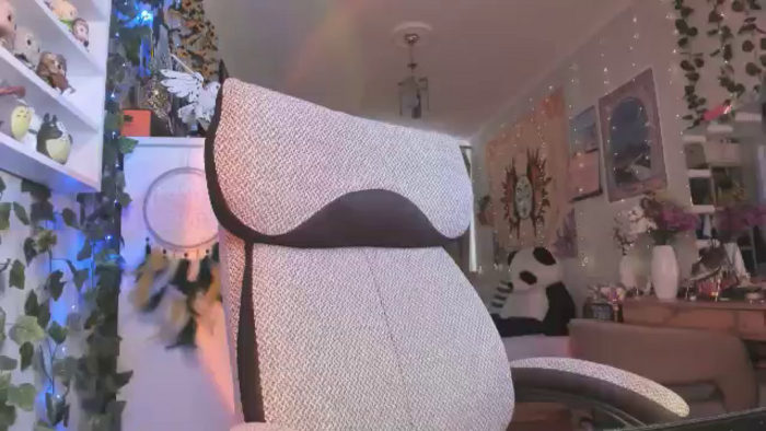 KellyAsian