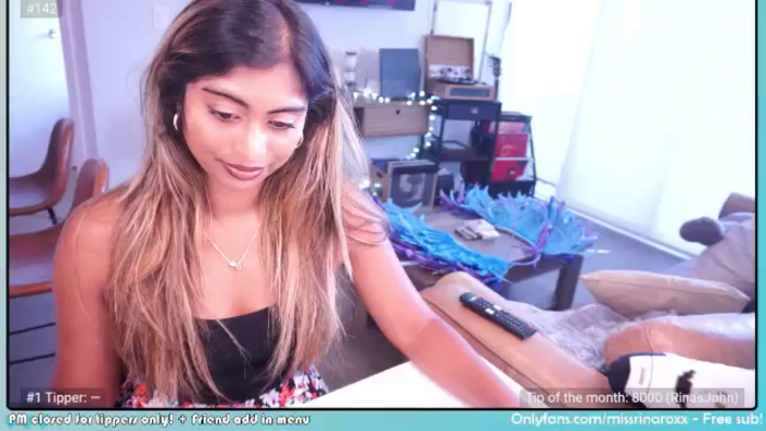 Missrinaroxx