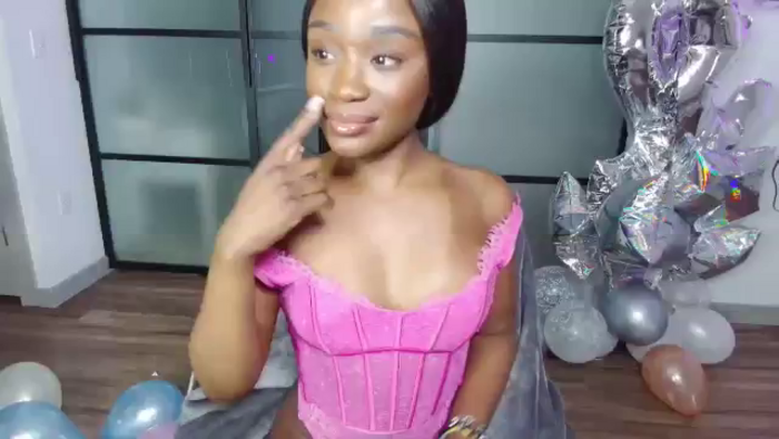 AaliyahT