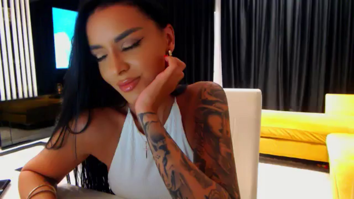 NicoleCrystal