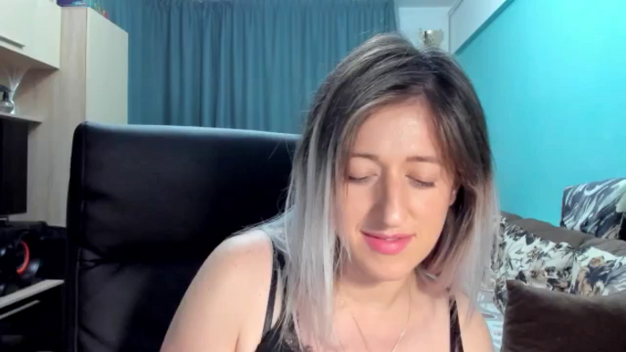 SweetDelia_