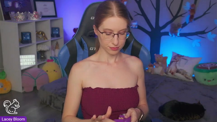 LaceyBloom