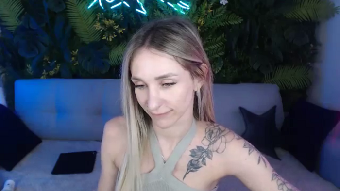 Horny_Blond