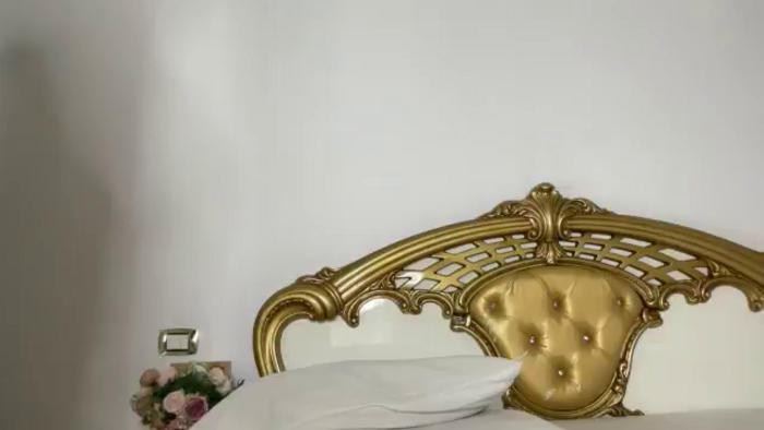 NycoleAniston