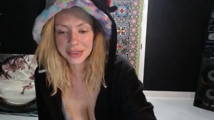 Vivienne__Fox