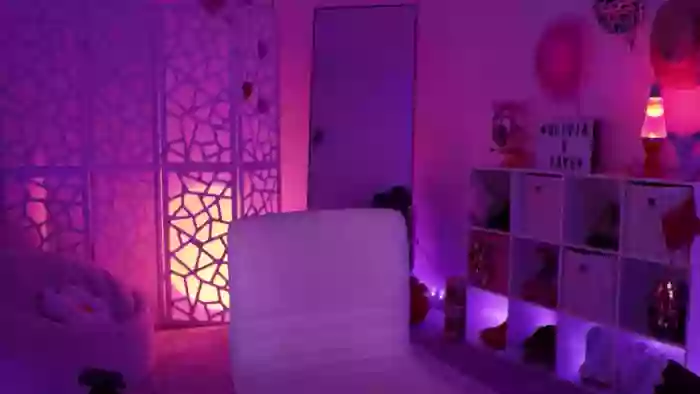 2024/08/06/mfc-oliviaxfaye-01-57-31