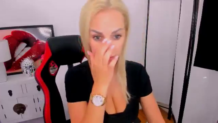 PamelaFlirt