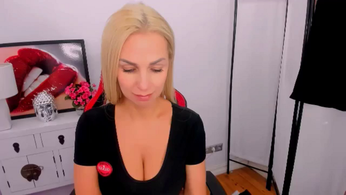 PamelaFlirt