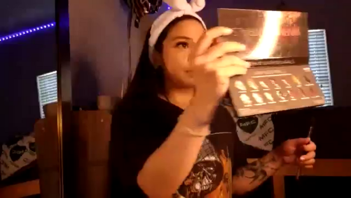 dolllface