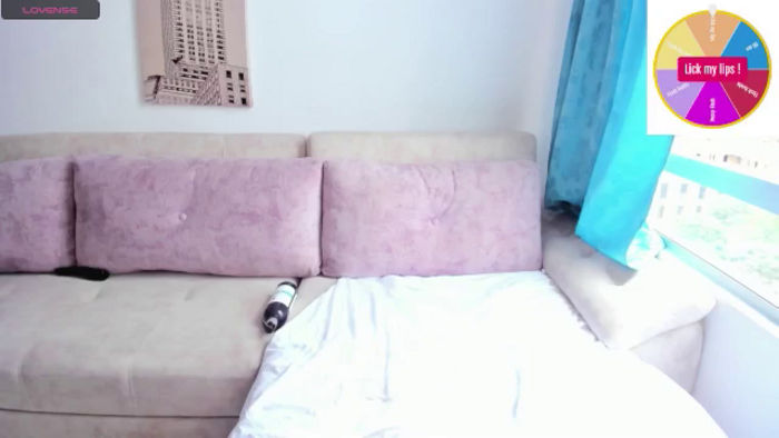 Lilly_sexy1