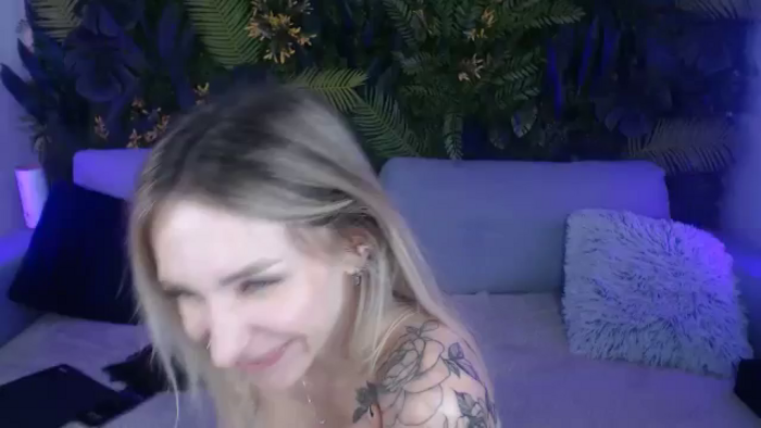 Horny_Blond