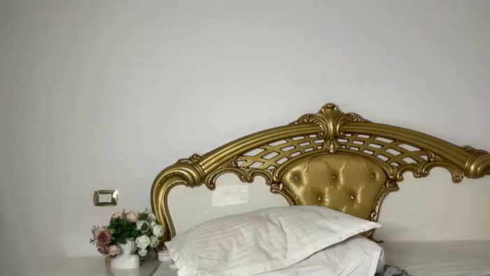 NycoleAniston