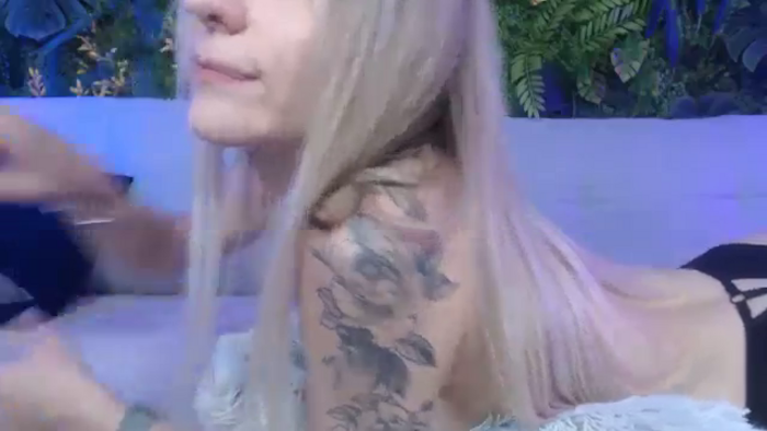Horny_Blond