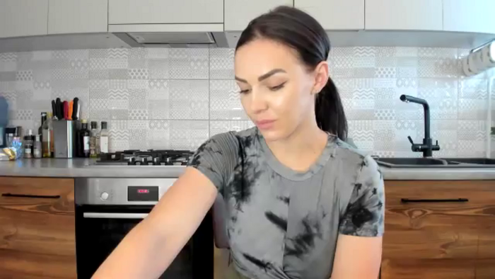 MissNelly_